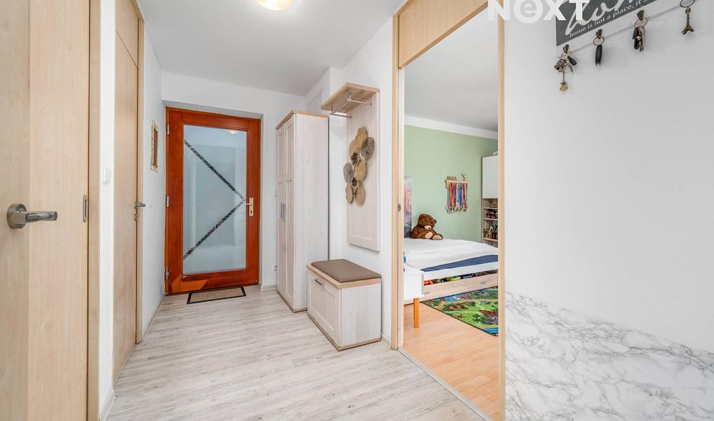 Prodej domu 137 m² s pozemkem 868 m², Stehelčeves – náhled fotky 23
