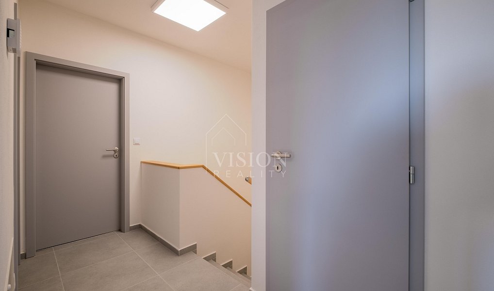 Prodej domu 177 m² s pozemkem 270 m², Plzeň – náhled fotky 25