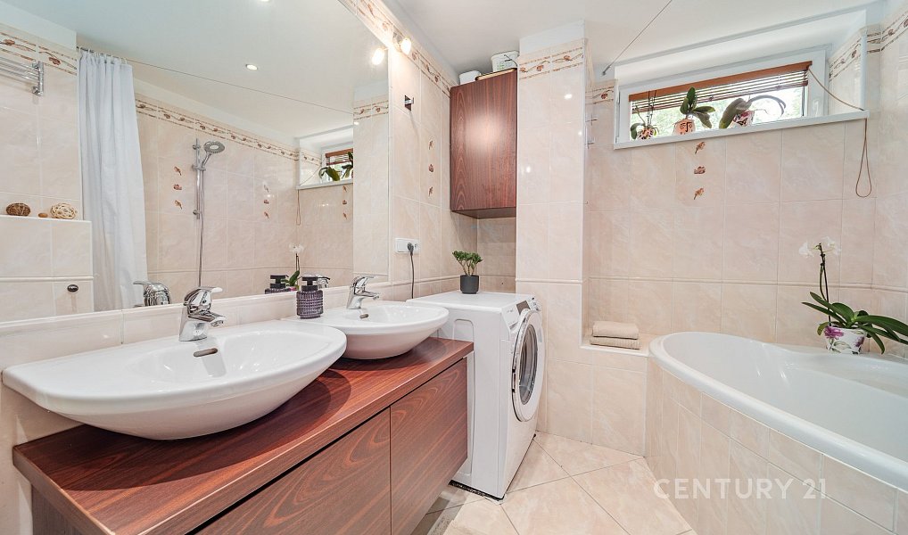 Prodej bytu 3+kk 79 m², Praha – náhled fotky 21