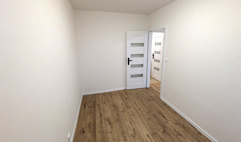 Pronájem bytu 2+kk 33 m², Litvínov – náhled fotky 4