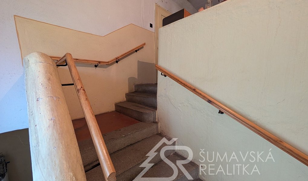 Prodej domu 1 020 m² s pozemkem 1 065 m², Horažďovice – náhled fotky 22