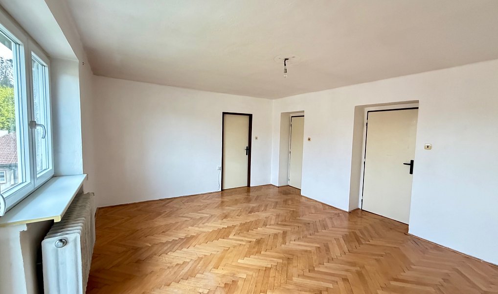 Prodej bytu 3+1 74 m², Chrudim – náhled fotky 4