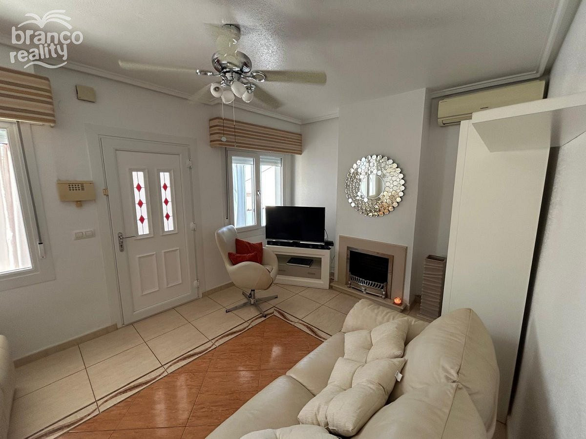 Prodej domu 60 m² s pozemkem 120 m² - Vista 2