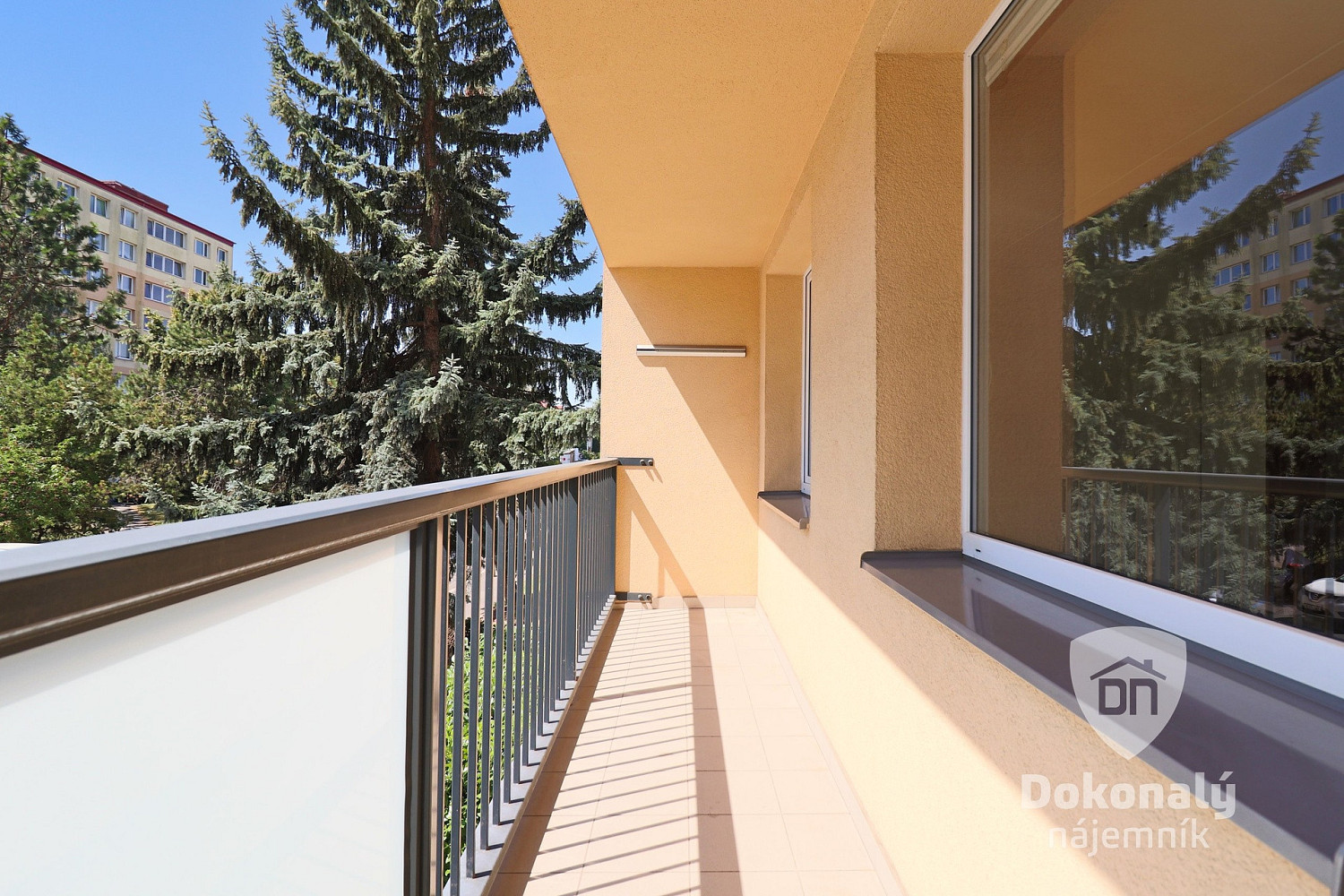 Pronájem bytu 3+kk 67 m² – fotografie 3