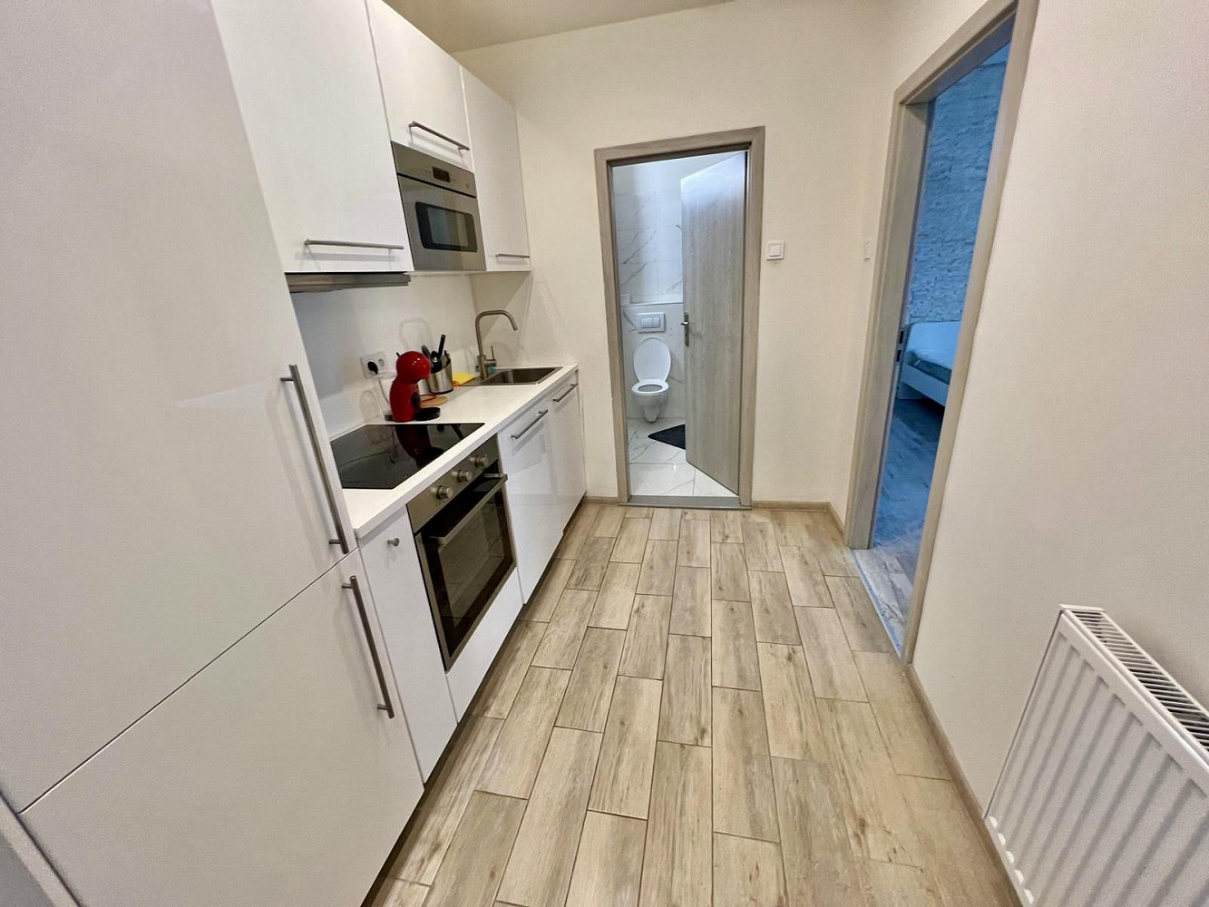 Pronájem bytu 1+kk 36 m² — photo 2