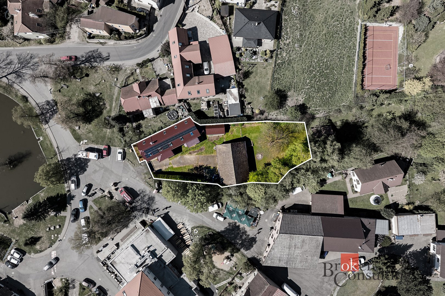 Prodej domu 207 m² s pozemkem 1 124 m²