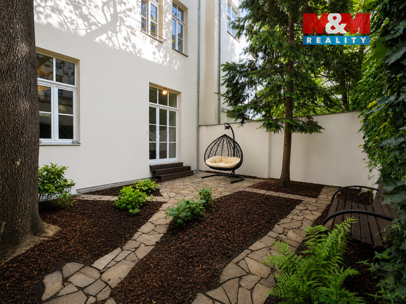 Prodej bytu 4+kk 85 m² – pohled 2