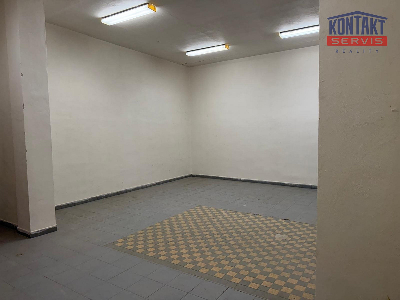 Pronájem skladovacích prostor 65 m²