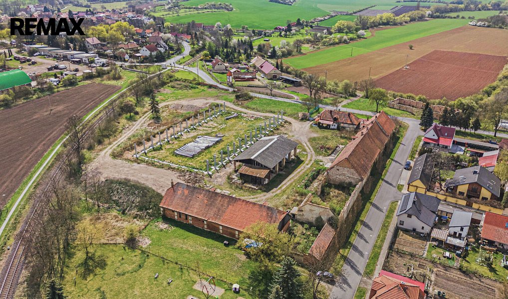 Prodej stavebního pozemku 827 m², Jimlín – náhled fotky 4