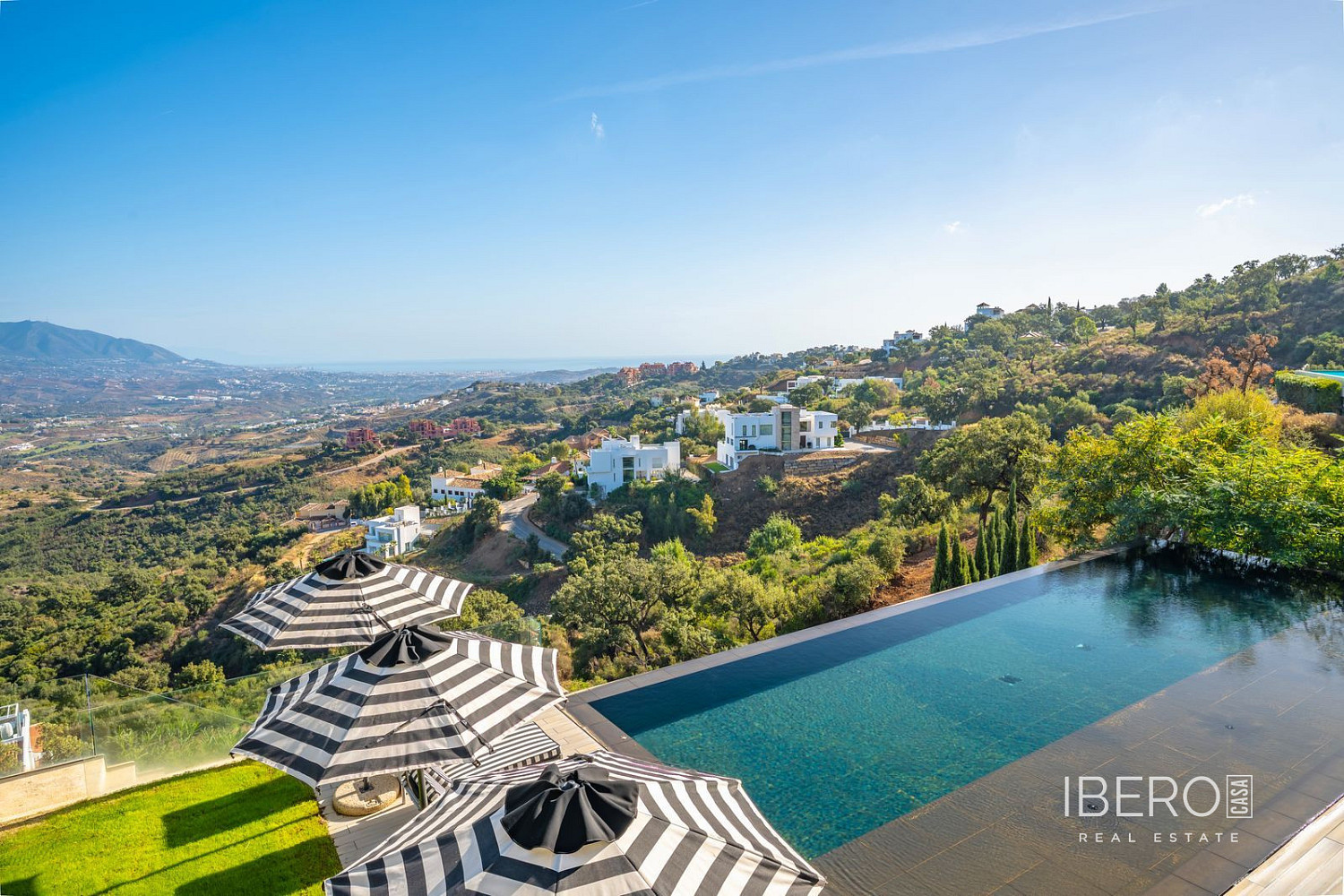 Prodej domu 437 m² s pozemkem 1 529 m², Elviria