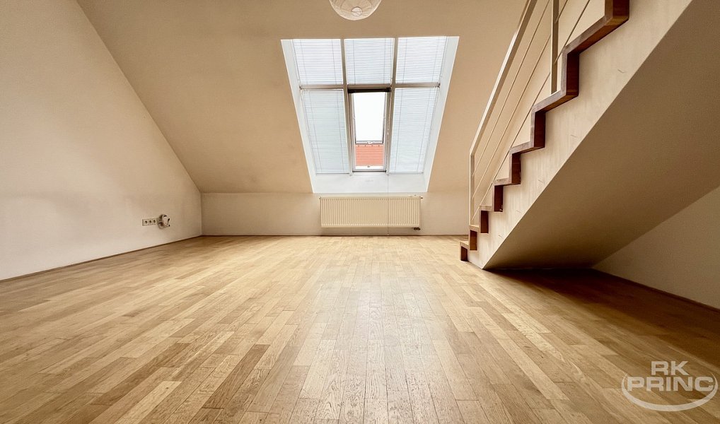 Prodej bytu 2+kk 72 m², Praha – náhled fotky 9