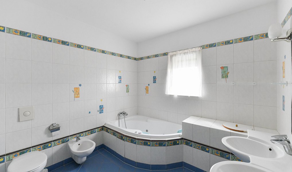 Prodej komerčního objektu (jiného typu) 665 m², Praha – náhled fotky 13