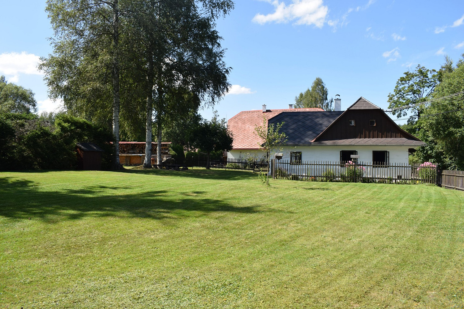 Prodej ubytovacího objektu 110 m² — photo 3