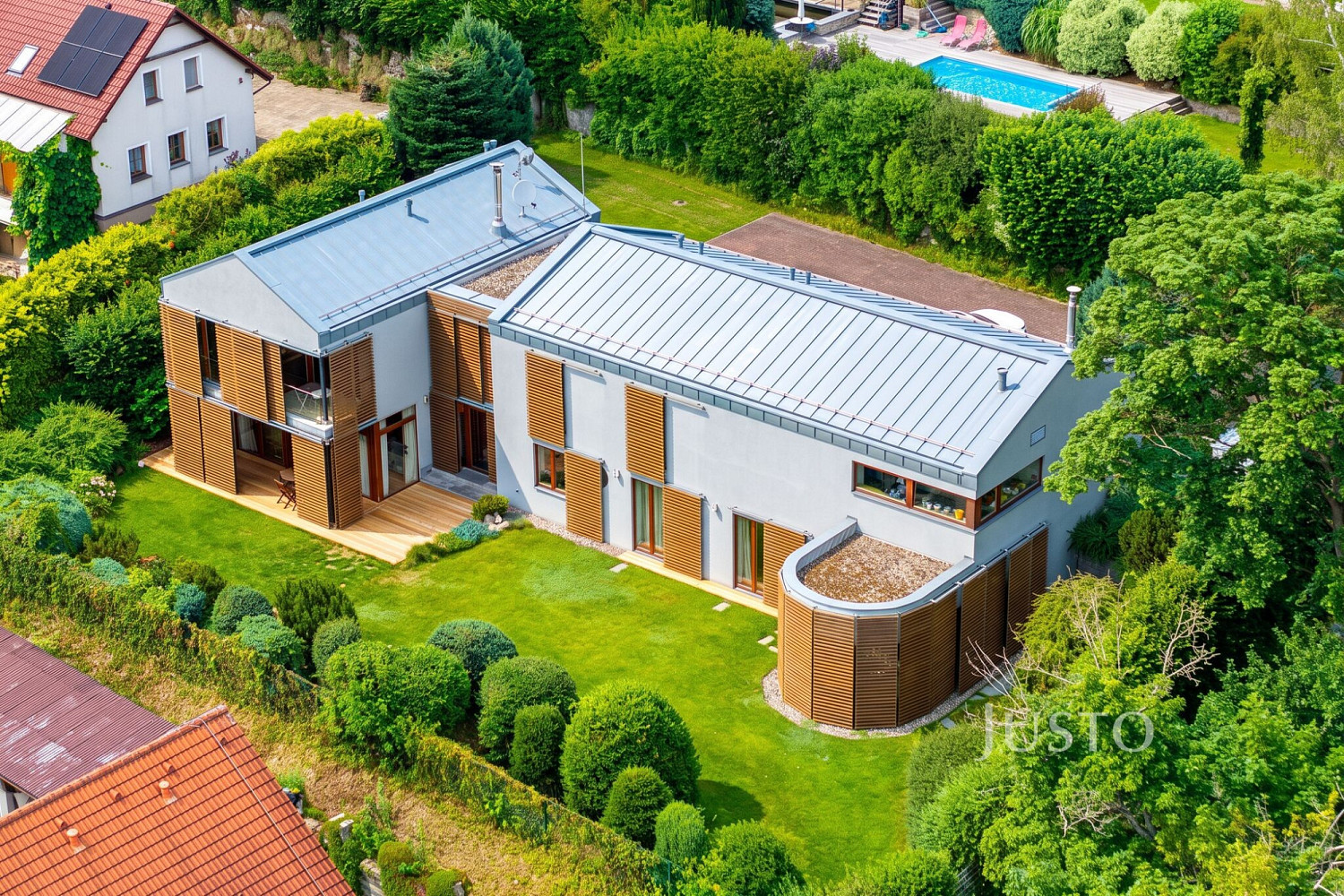 Prodej domu 456 m² s pozemkem 1 300 m² – fotografie 2