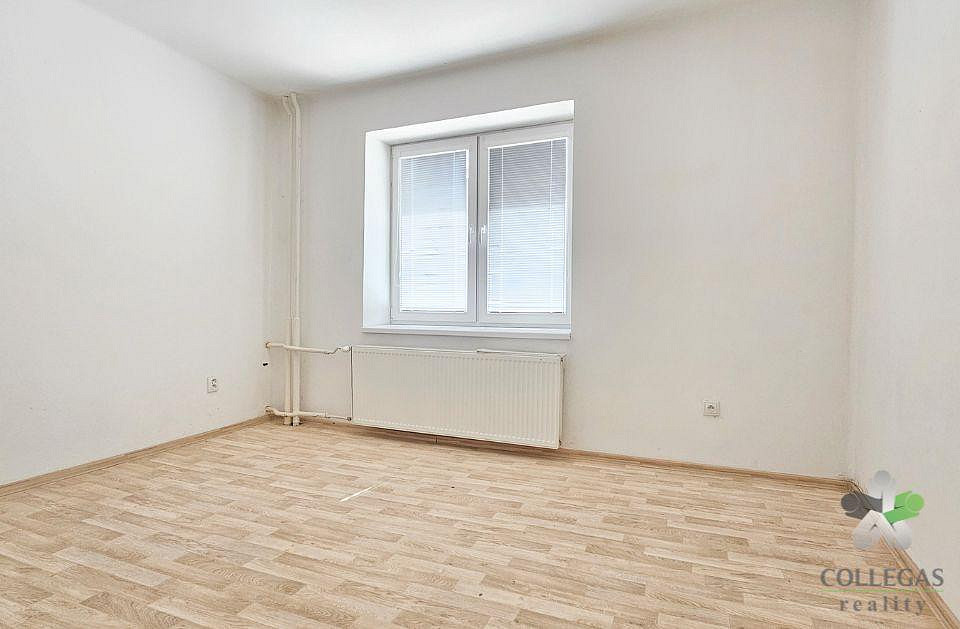 Pronájem bytu 2+1 62 m² — photo 3