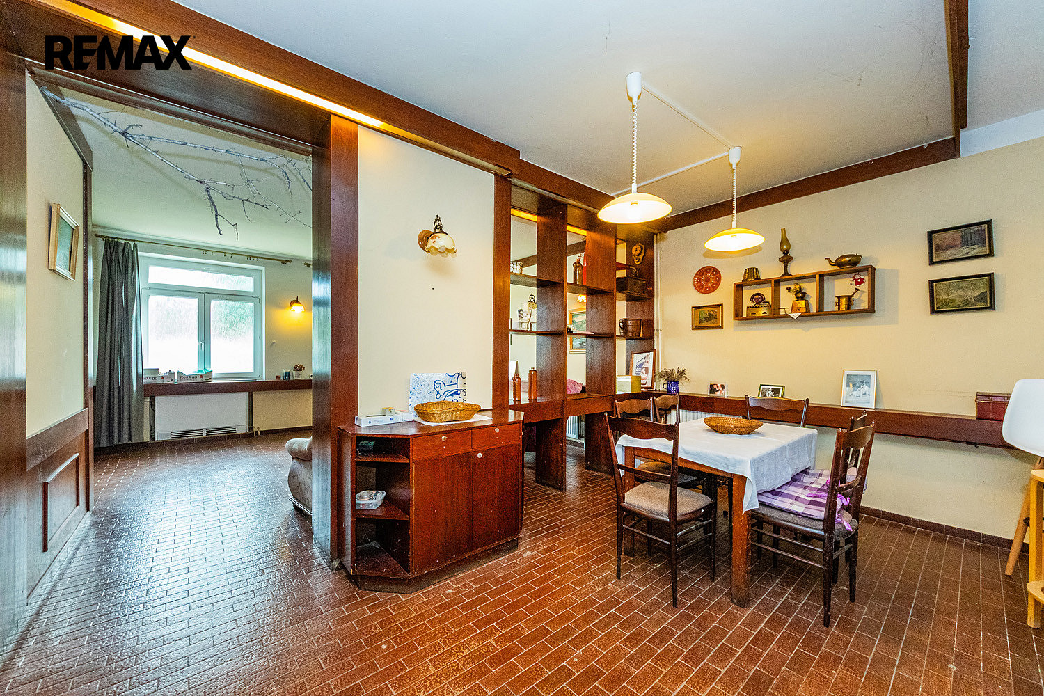 Prodej domu 344 m² s pozemkem 1 030 m² – pohled 3
