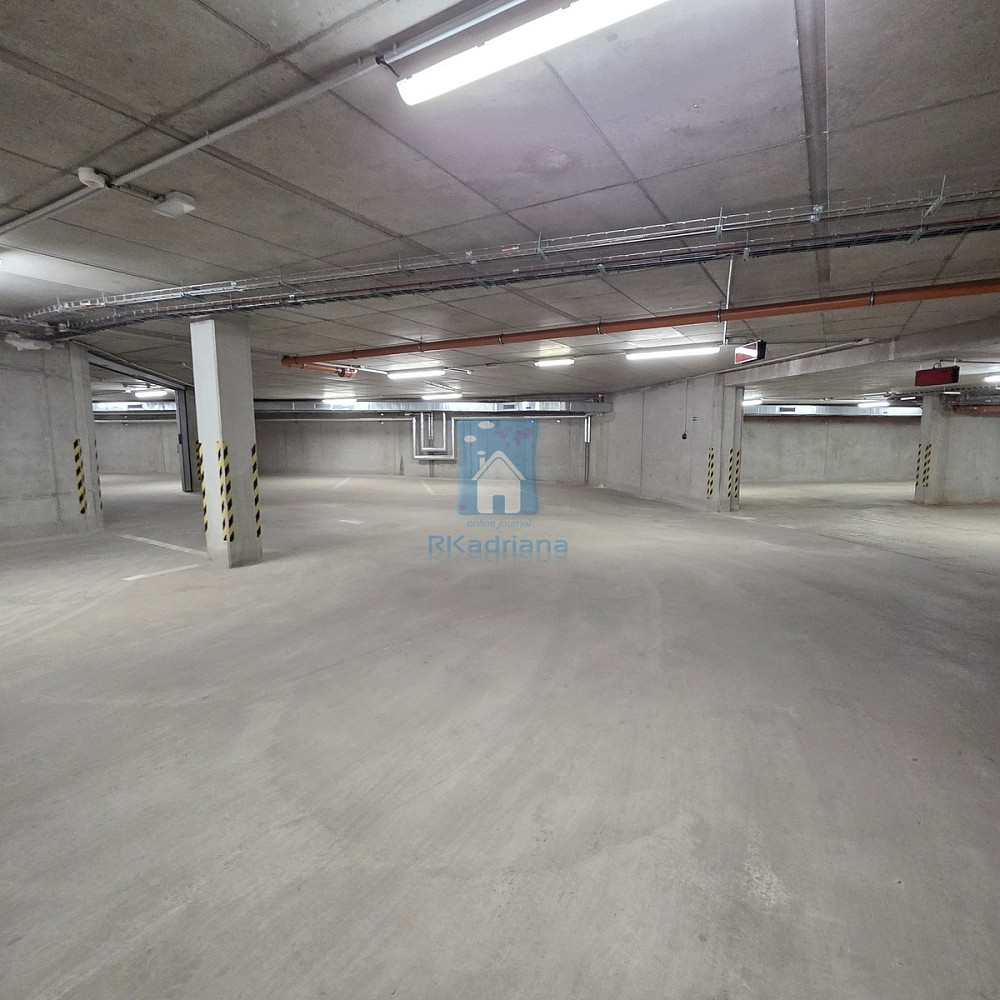 Pronájem garážového stání, plzeň - slovany, rejskova, 15 m2 — photo 4