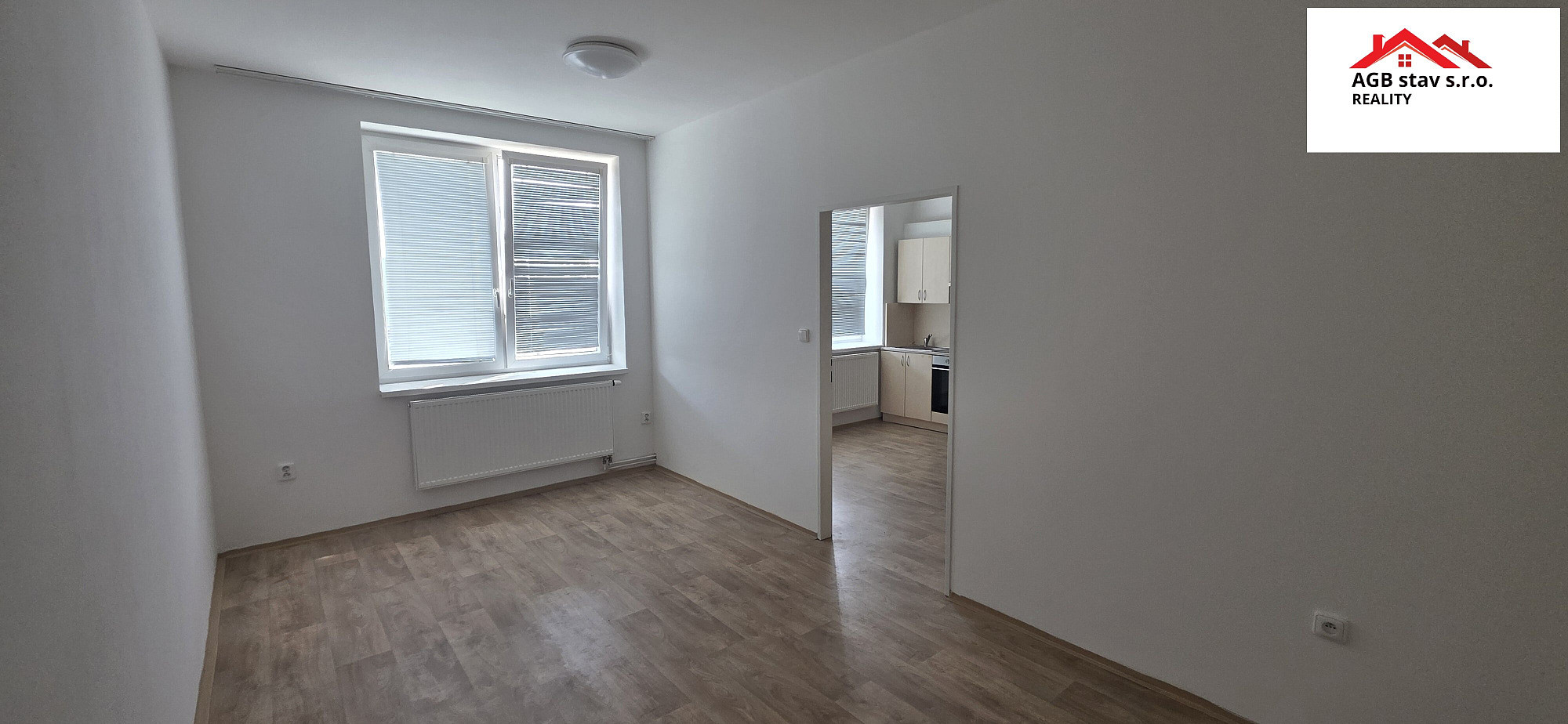 Pronájem bytu 2+kk 50 m² – fotografie 2