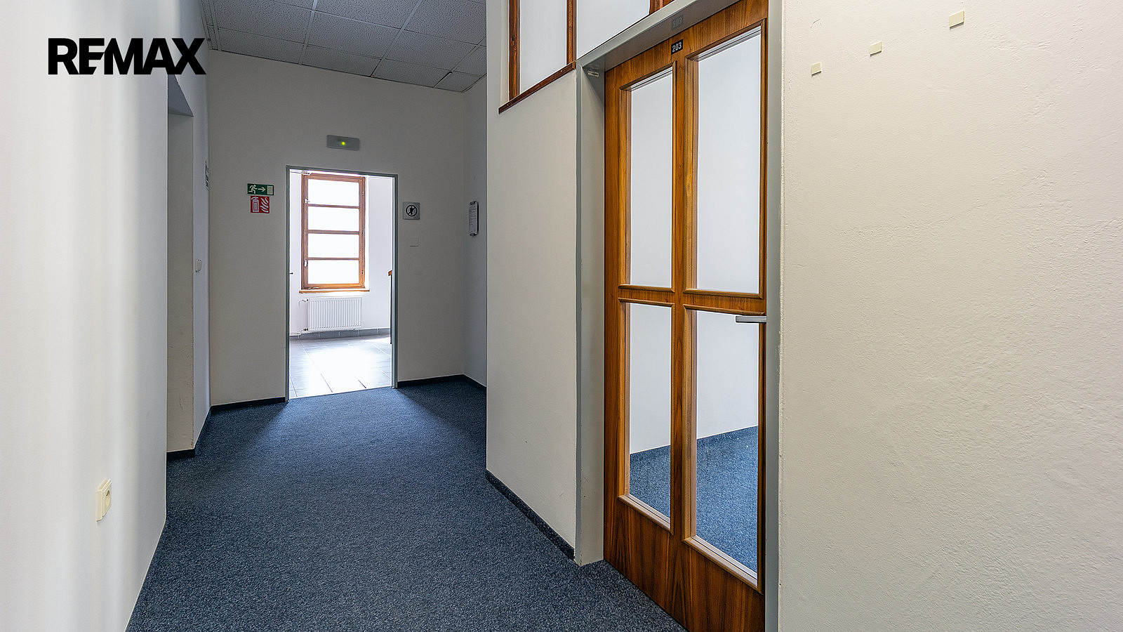Pronájem kanceláře 22 m² — photo 5