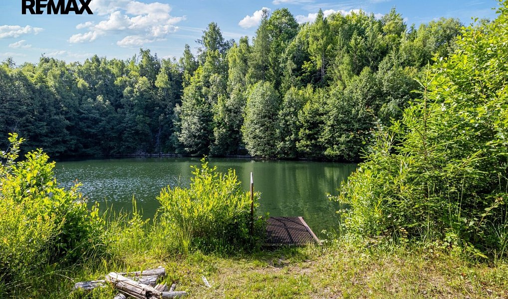 Prodej komerčního objektu (jiného typu) 371 m², Jesenný – náhled fotky 7