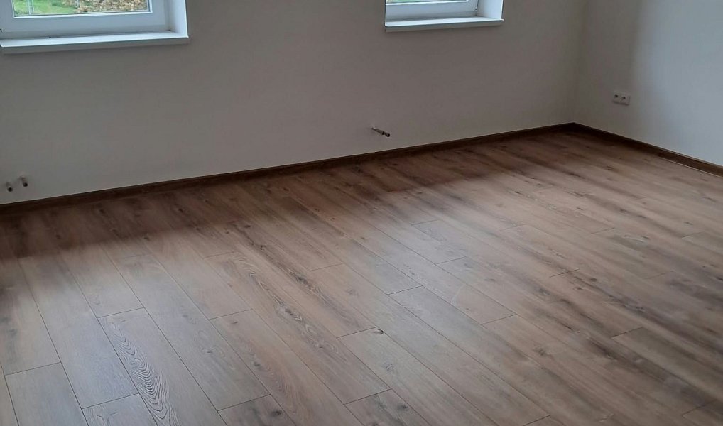Prodej bytu 2+kk 55 m², Karlovy Vary – náhled fotky 2