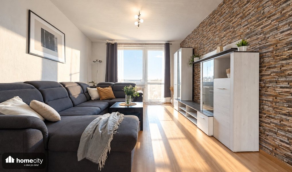 Prodej bytu 4+1 91 m², Hlinsko – fotka 1 z 15