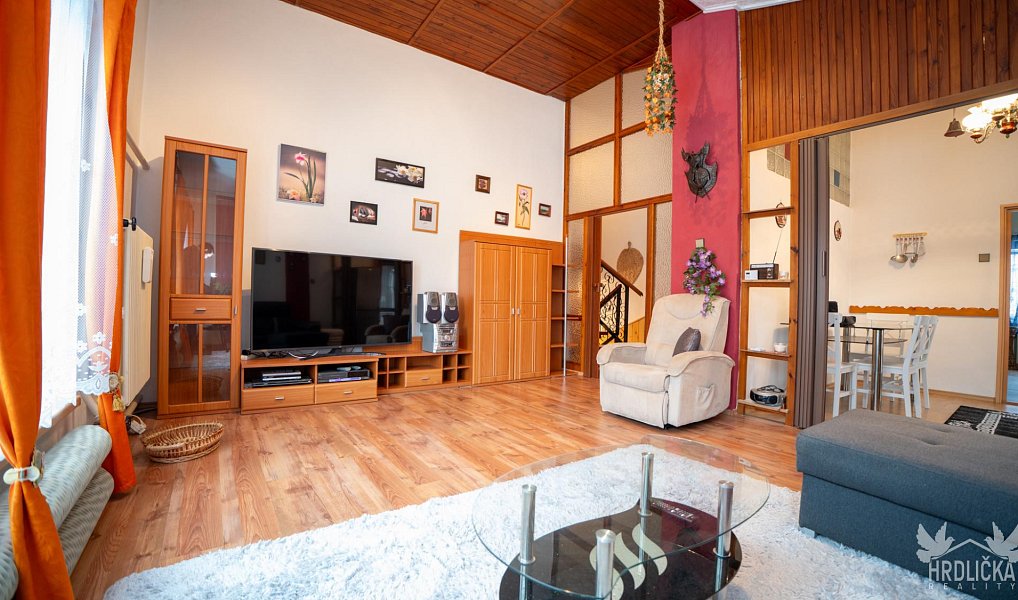 Prodej domu 160 m² s pozemkem 481 m², Vodňany – náhled fotky 8