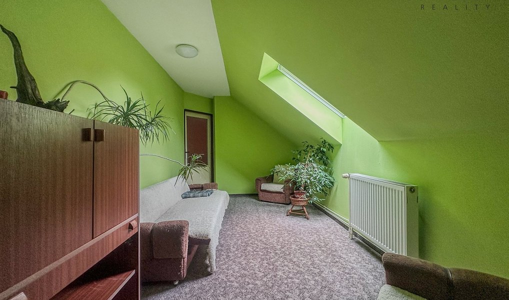 Prodej domu 250 m² s pozemkem 514 m², Staňkov – náhled fotky 3