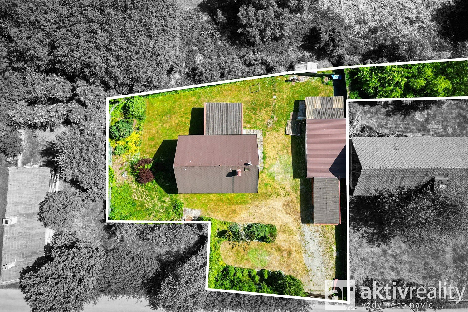 Prodej stavebního pozemku 1 261 m²