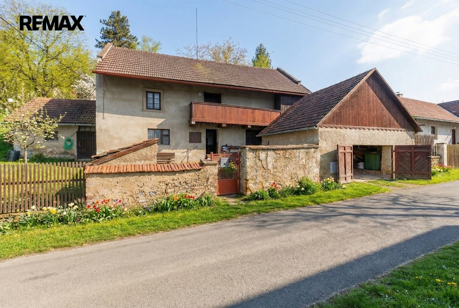 Prodej domu 90 m² s pozemkem 1 643 m²