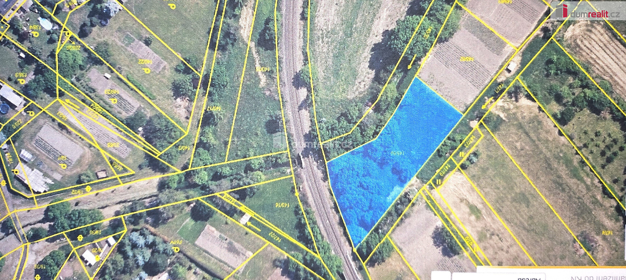 Prodej pole 1 549 m²