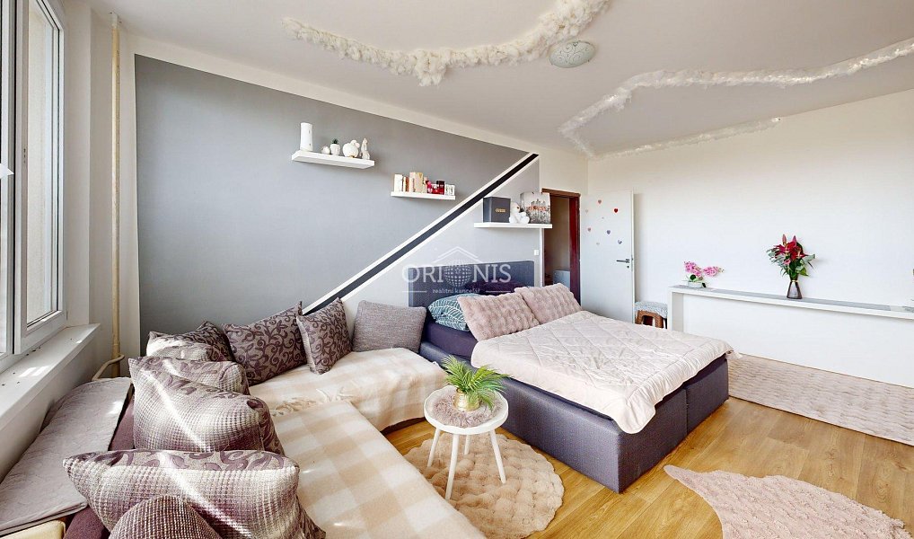 Prodej bytu 3+1 80 m², Jirkov – náhled fotky 3