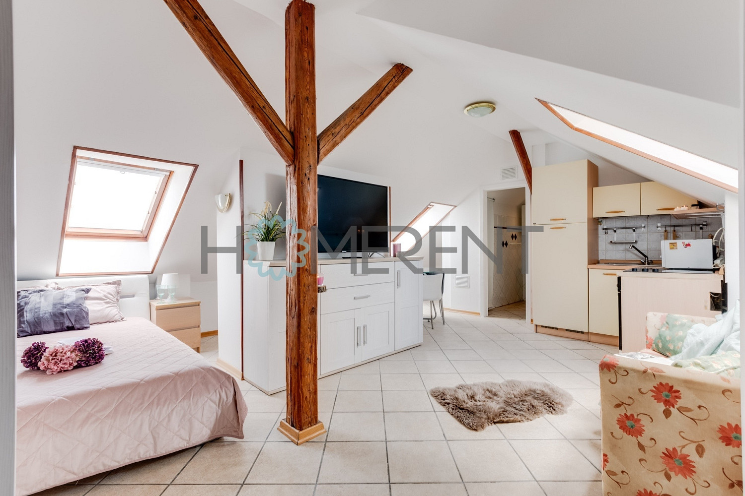 Pronájem bytu 1+kk 39 m², Praha