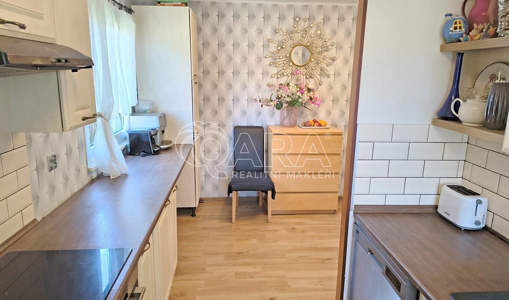 Prodej domu 258 m² s pozemkem 514 m², Praha – náhled fotky 12