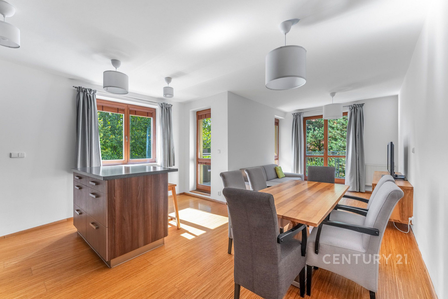 Pronájem bytu 3+kk 68 m²