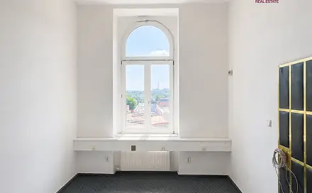 Pronájem kanceláře 15 m², 1. máje, Liberec - Liberec III-Jeřáb