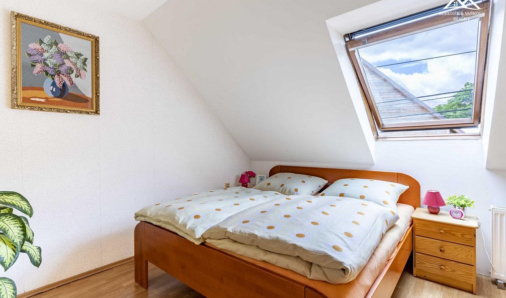 Prodej domu 269 m² s pozemkem 3 549 m², Dolní Sokolovec – náhled fotky 18