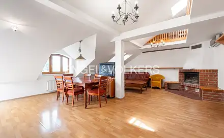 Pronájem bytu 4+kk 173 m²