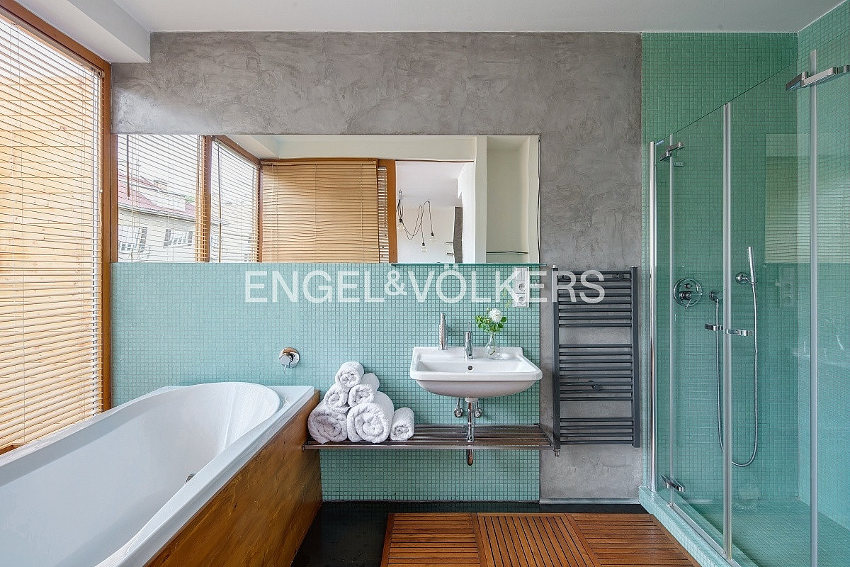Pronájem bytu 2+kk 50 m² – další