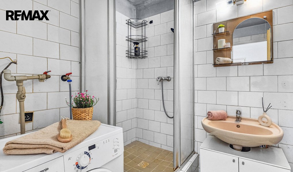 Prodej domu 200 m² s pozemkem 720 m², Jirny – náhled fotky 5
