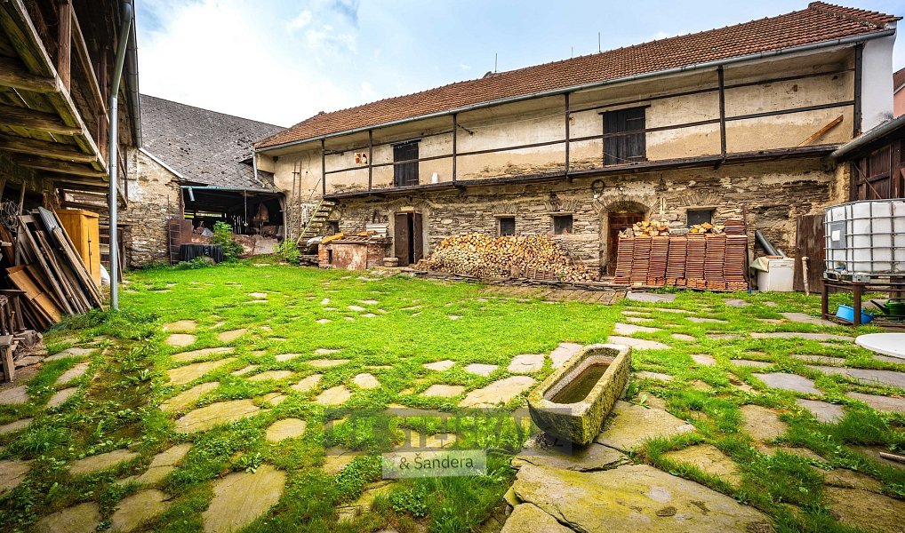 Prodej chaty/chalupy 600 m² s pozemkem 3 209 m², Rožmitál na Šumavě – náhled fotky 10