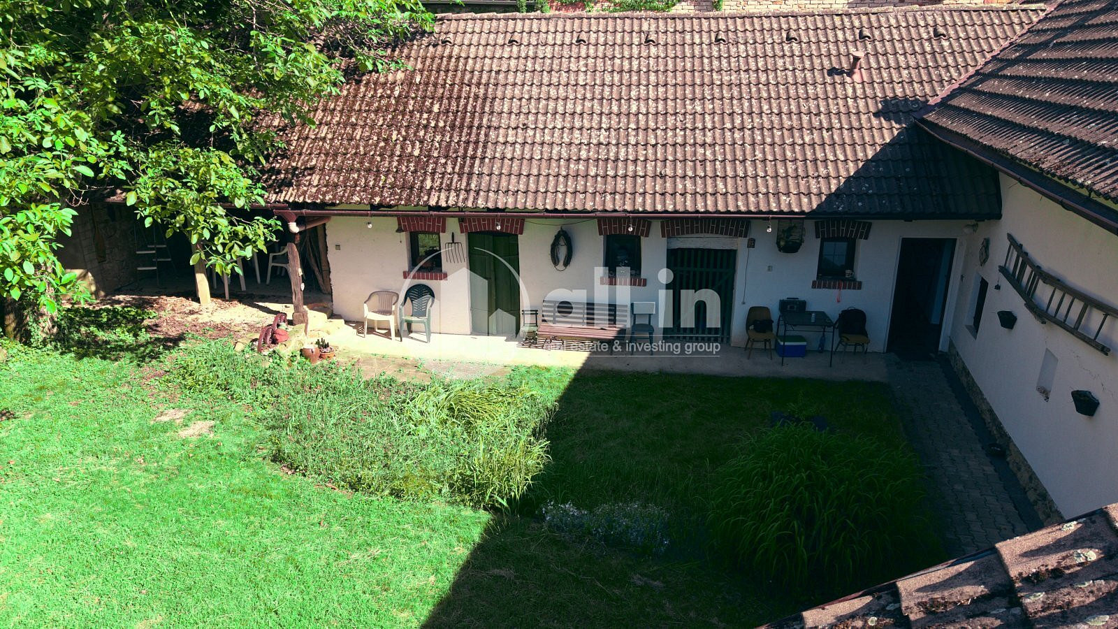 Prodej domu 217 m² s pozemkem 1 239 m² – fotografie 3