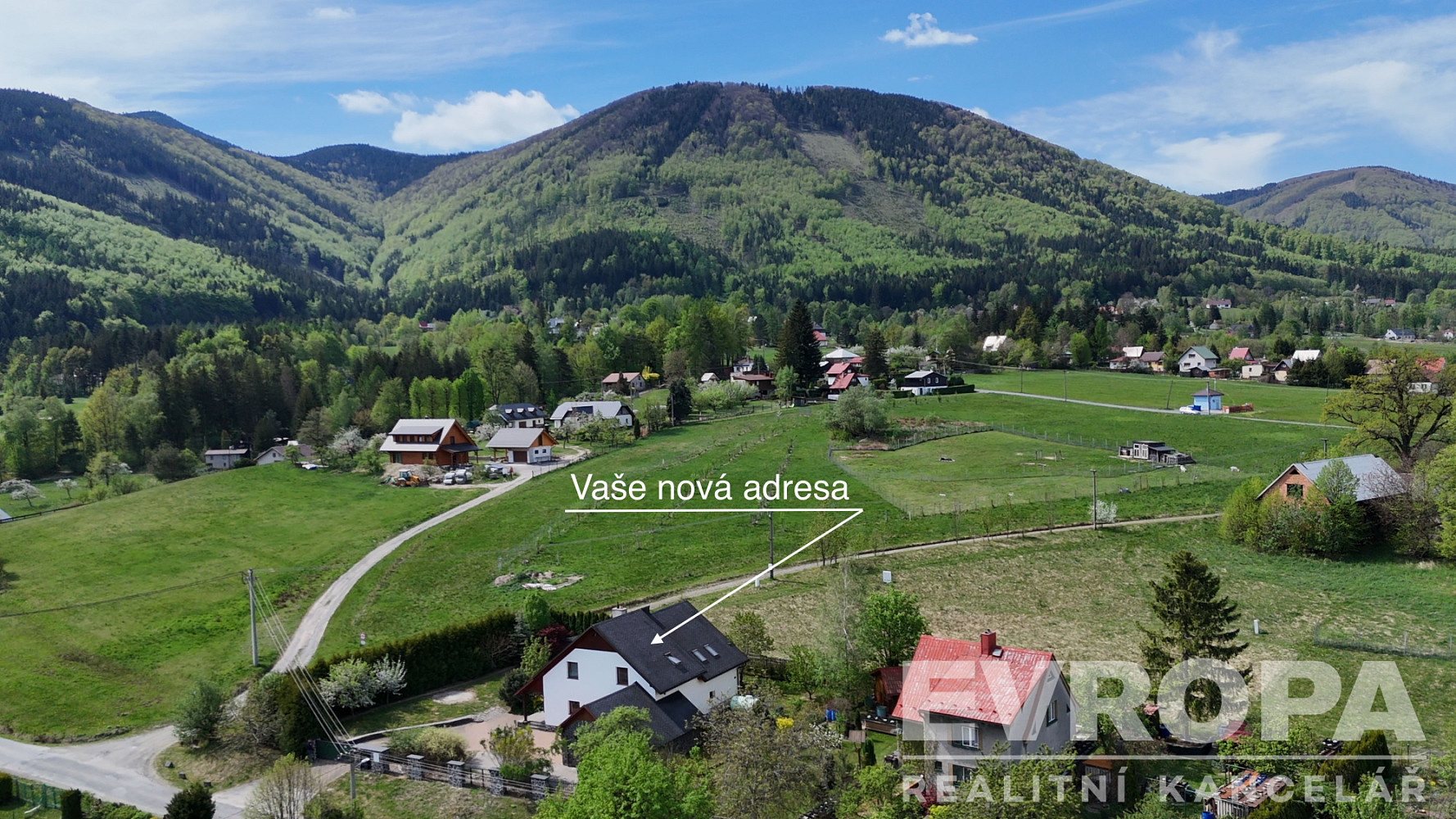 Prodej domu 234 m² s pozemkem 1 129 m²