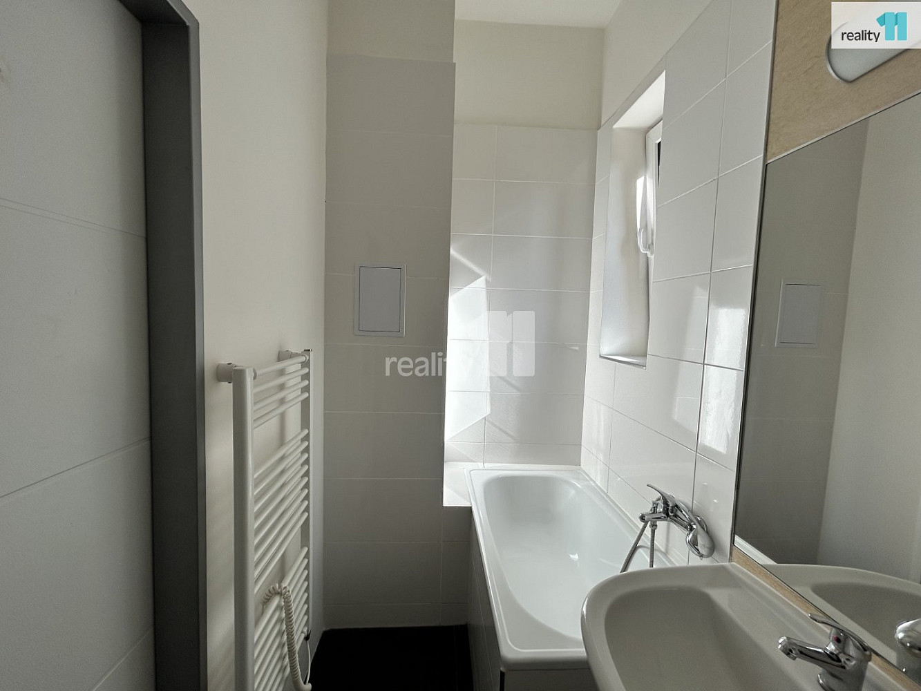 Pronájem bytu 2+kk 35 m² — photo 4