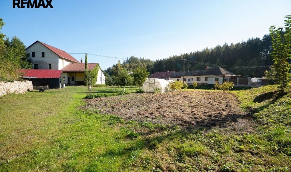 Prodej domu 770 m² s pozemkem 9 150 m², Kundratice – náhled fotky 22