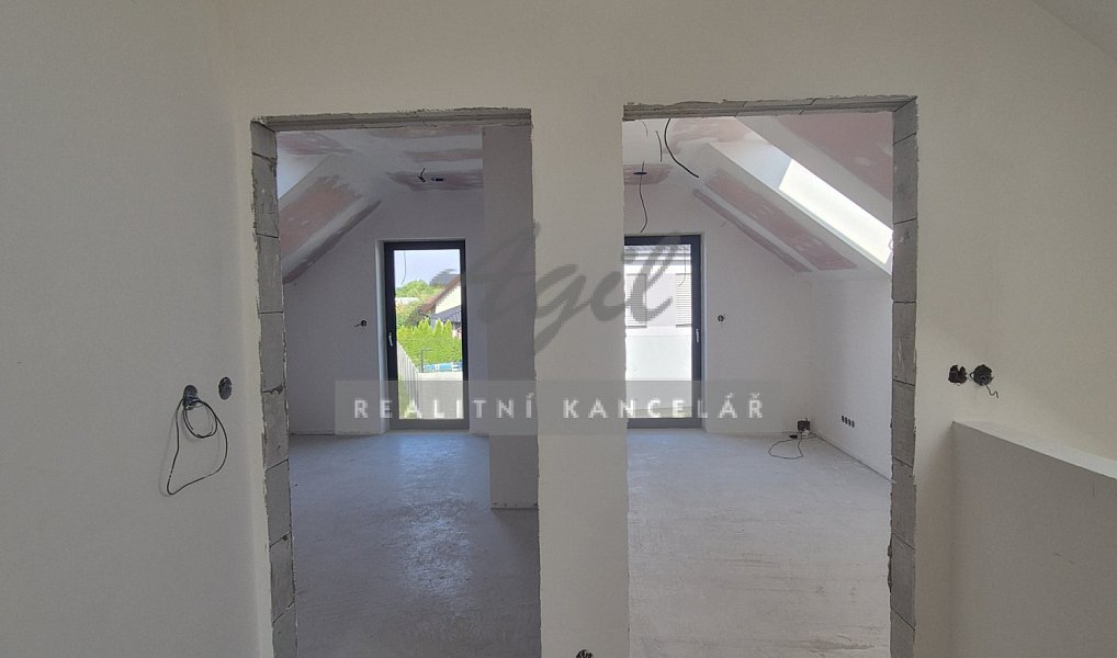 Prodej domu 319 m² s pozemkem 319 m², Slavkov u Brna – náhled fotky 29
