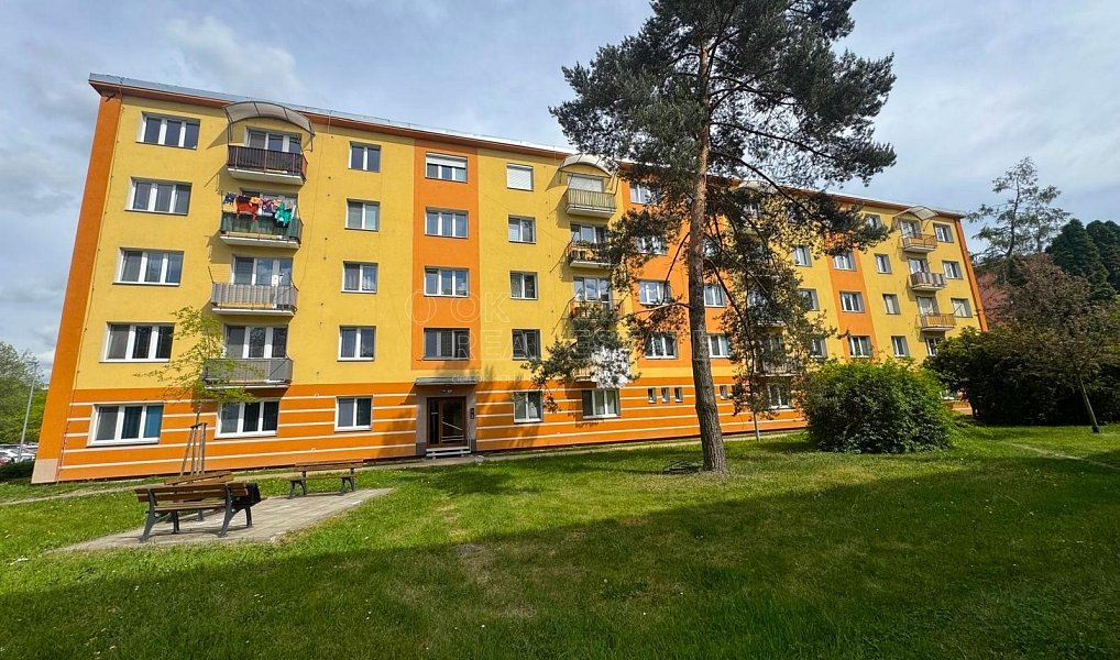 Prodej bytu 2+1 52 m², Šternberk – fotka 1 z 15
