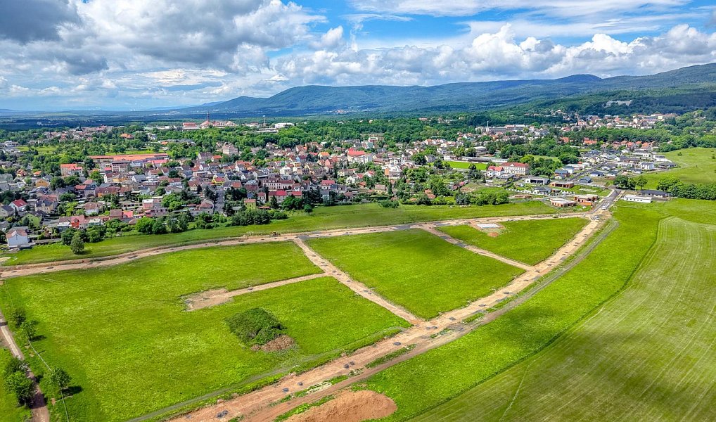 Prodej stavebního pozemku 871 m², Dubí – náhled fotky 24