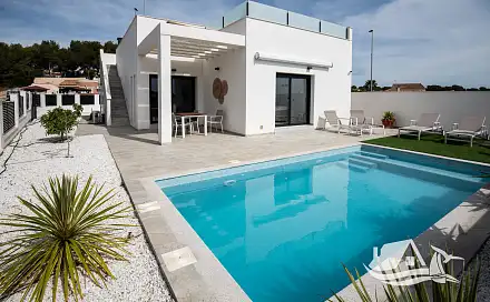 Prodej domu 97 m² s pozemkem 300 m², Pinar de Campoverde, Alicante, Španělsko