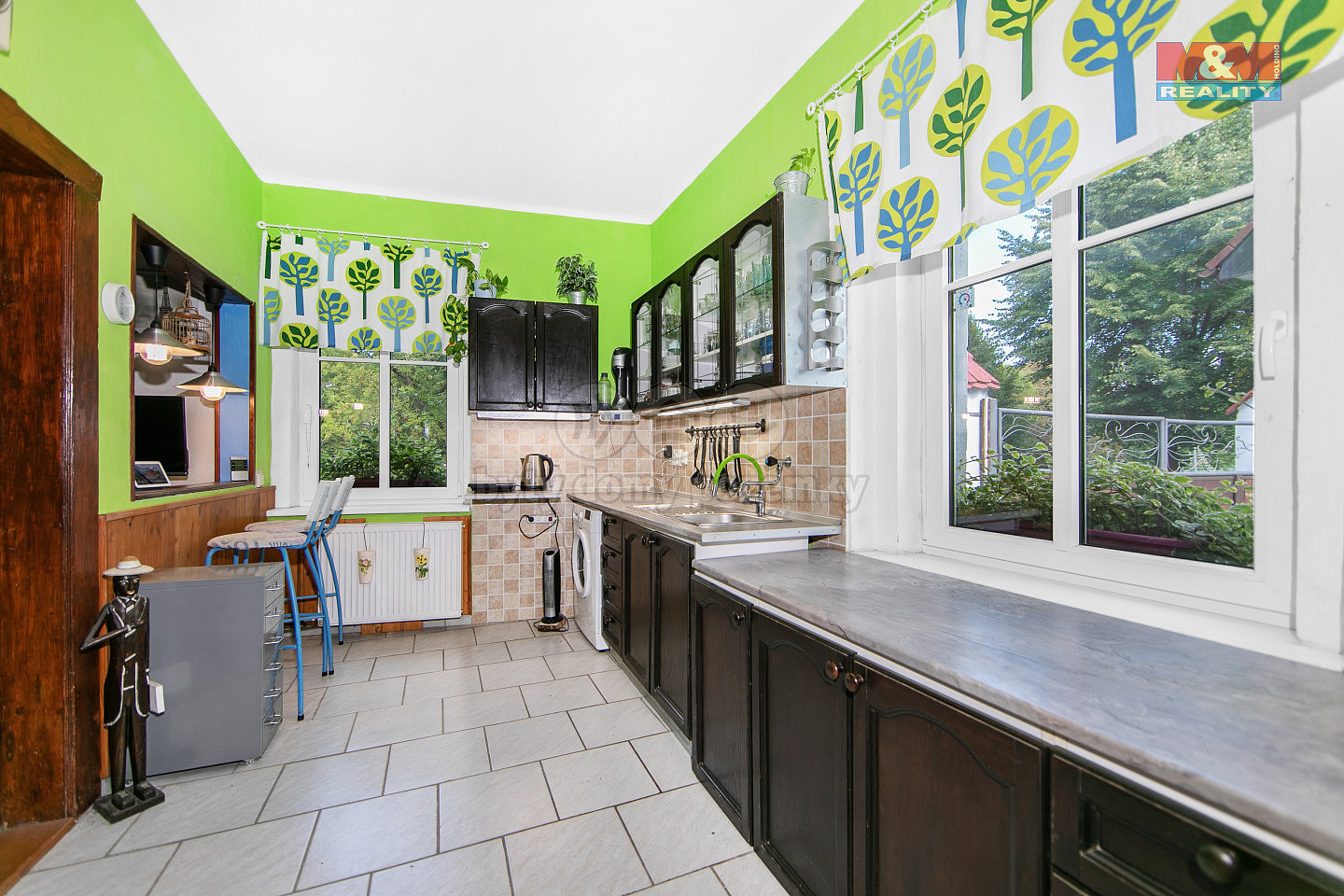 Prodej domu 163 m² s pozemkem 764 m² — photo 2